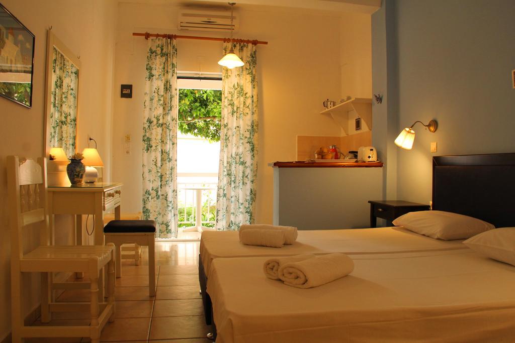 Apartment Martha Benitses (Corfu)